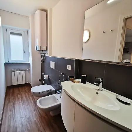 Out Finish Smart Tech Apartment